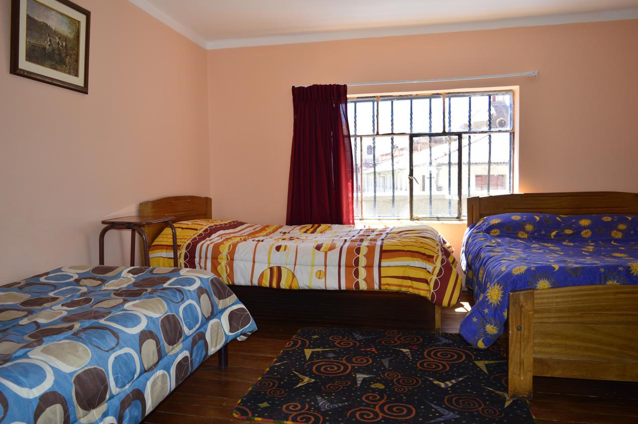 Hostal Florencia Copacabana  Extérieur photo