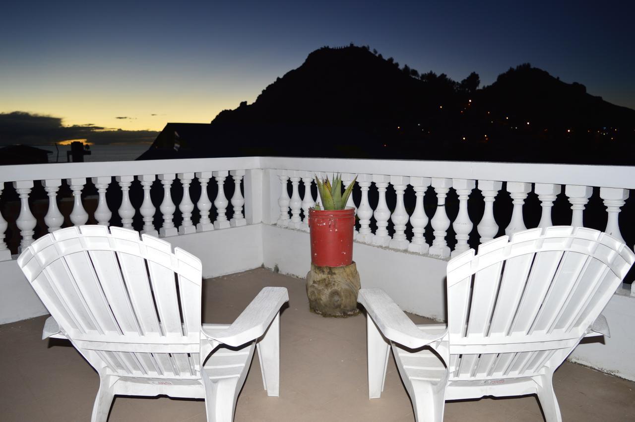 Hostal Florencia Copacabana  Extérieur photo