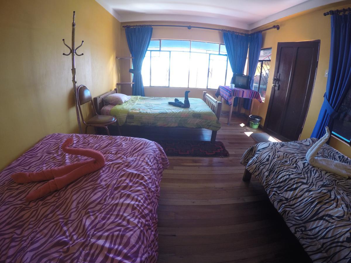 Hostal Florencia Copacabana  Extérieur photo