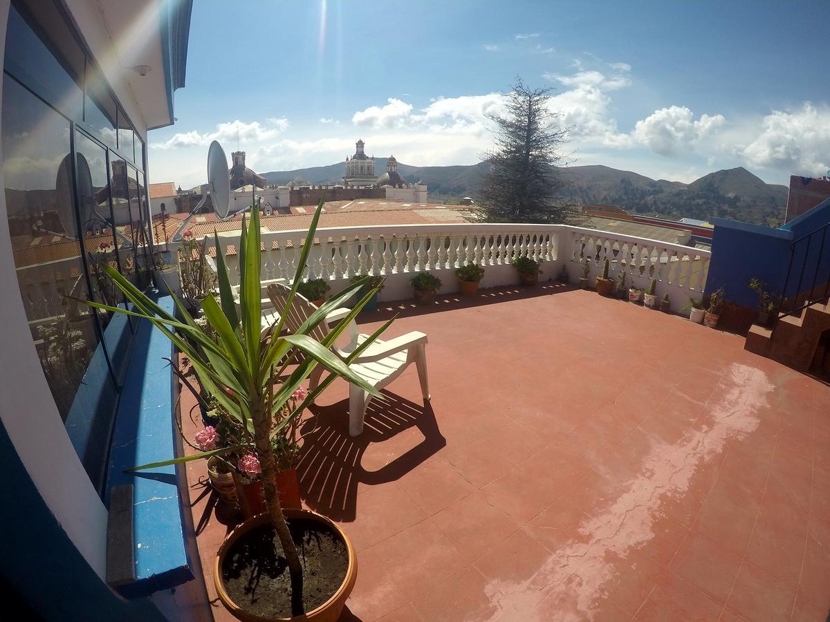 Hostal Florencia Copacabana  Extérieur photo
